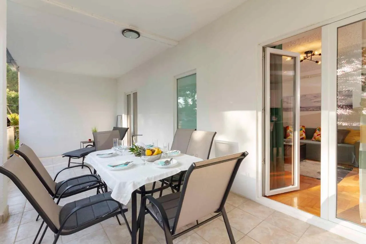 Apartment In Pula - Istrien 42563