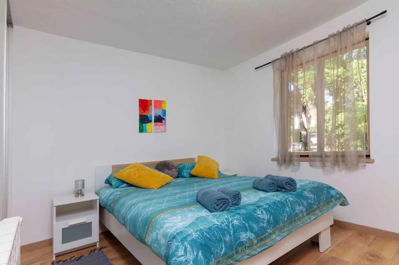 Apartment In Pula - Istrien 42563 0*,