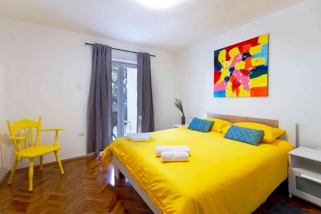 Apartment In Pula - Istrien 42563 Croatia