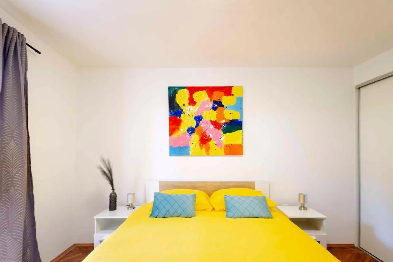 Apartment In Pula - Istrien 42563
